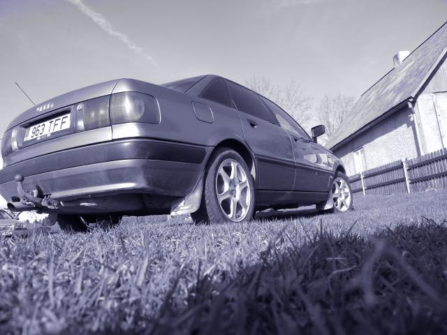 http://pildipark.clubmb.ee/pilt/89989-Volvo-Audi_069.jpg